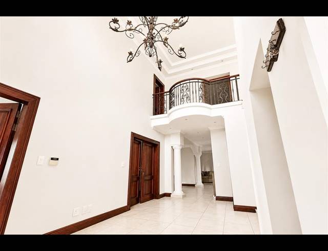 4 BEDROOM PROPERTY TO RENT IN SANDOWN